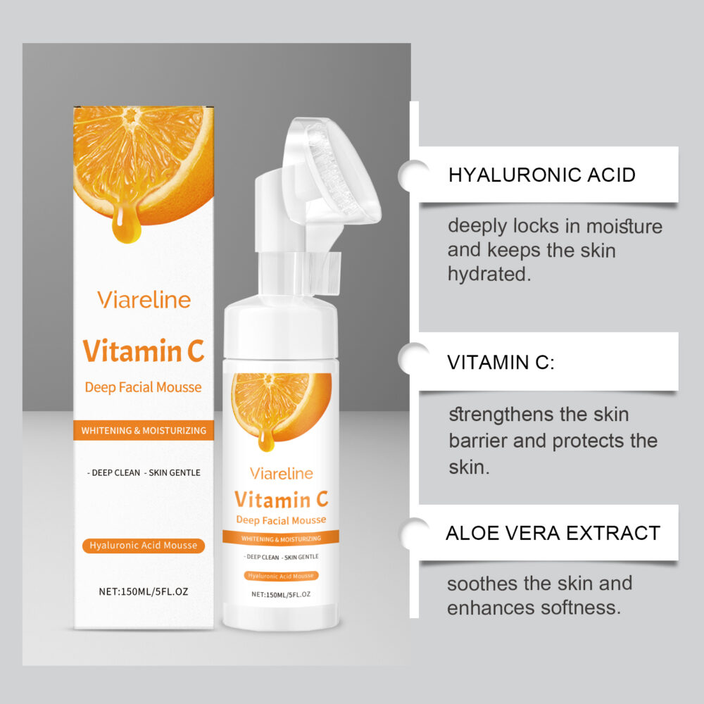 Vitamin C Brightening Cleansing Mousse - Image 2
